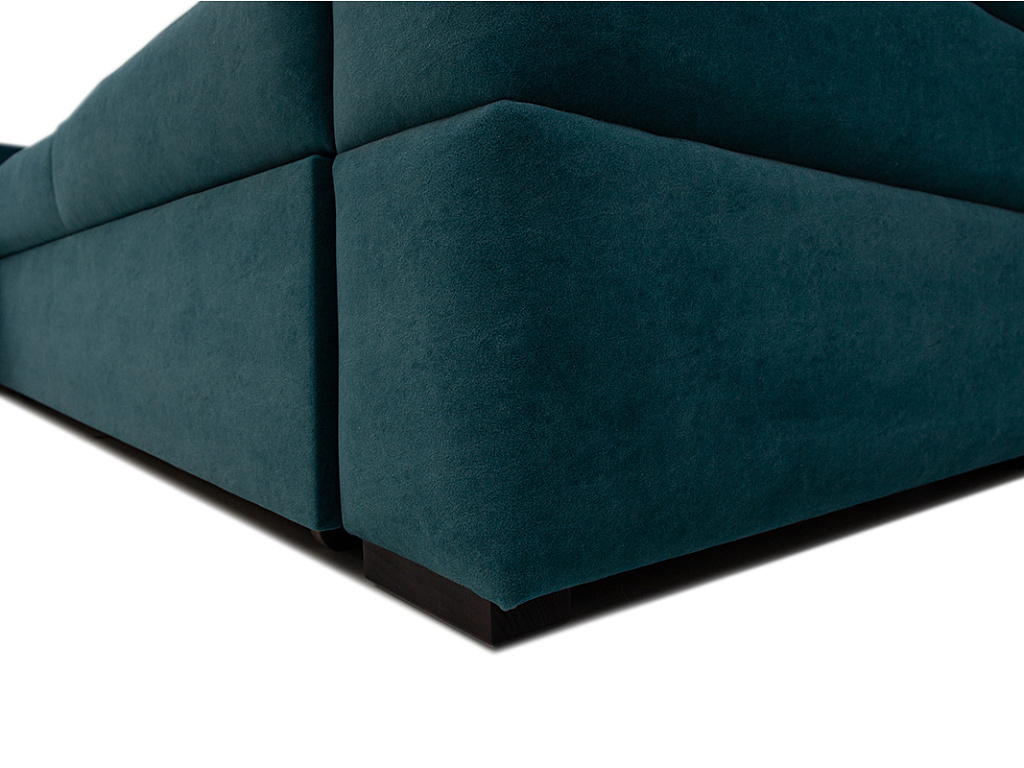 Эмилия угловой